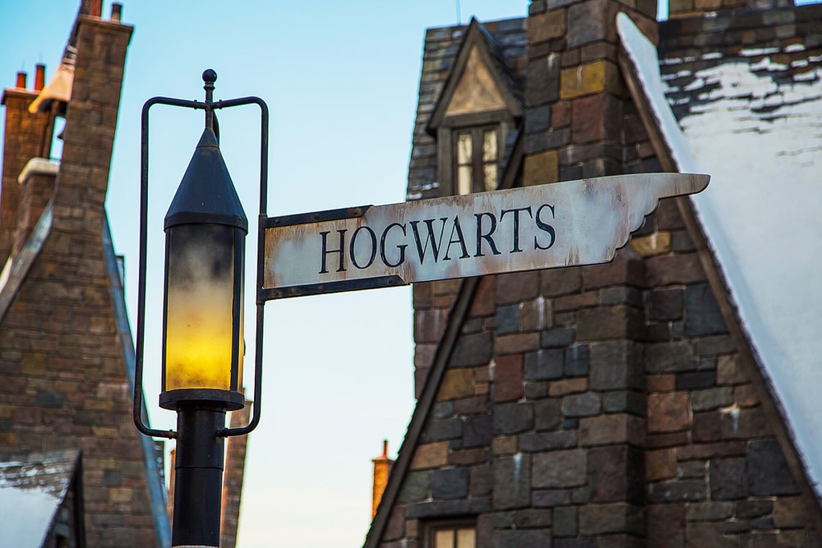 Harry Potter Day: A Muggle's Guide To Hogwarts