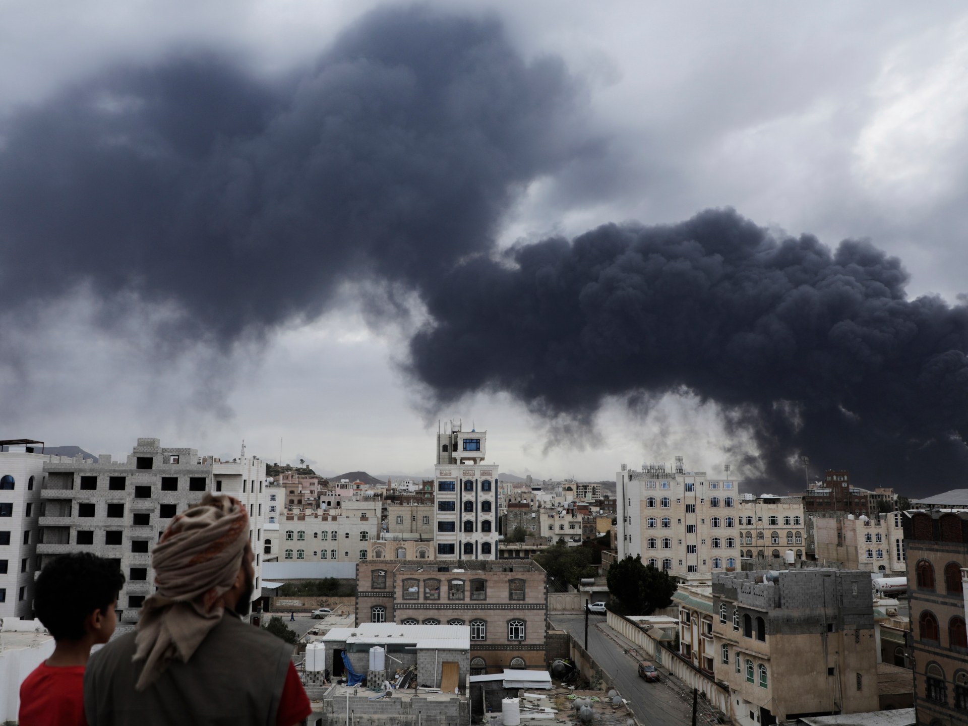 Israel Strikes Sanaa: Trump's Houthi Bombing Stance