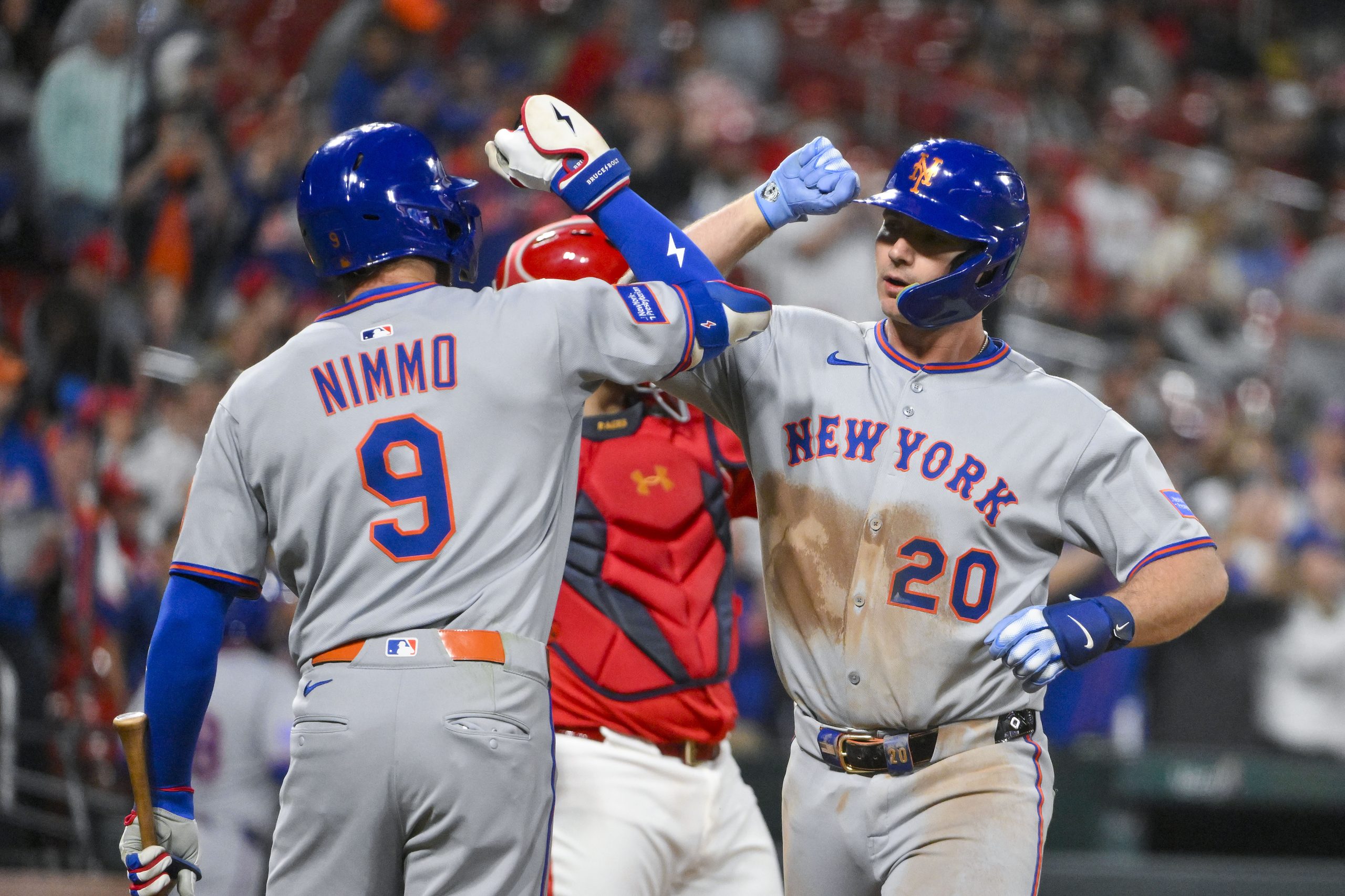 Jonrón De Alonso: Homenaje De Haley Y Victoria Mets