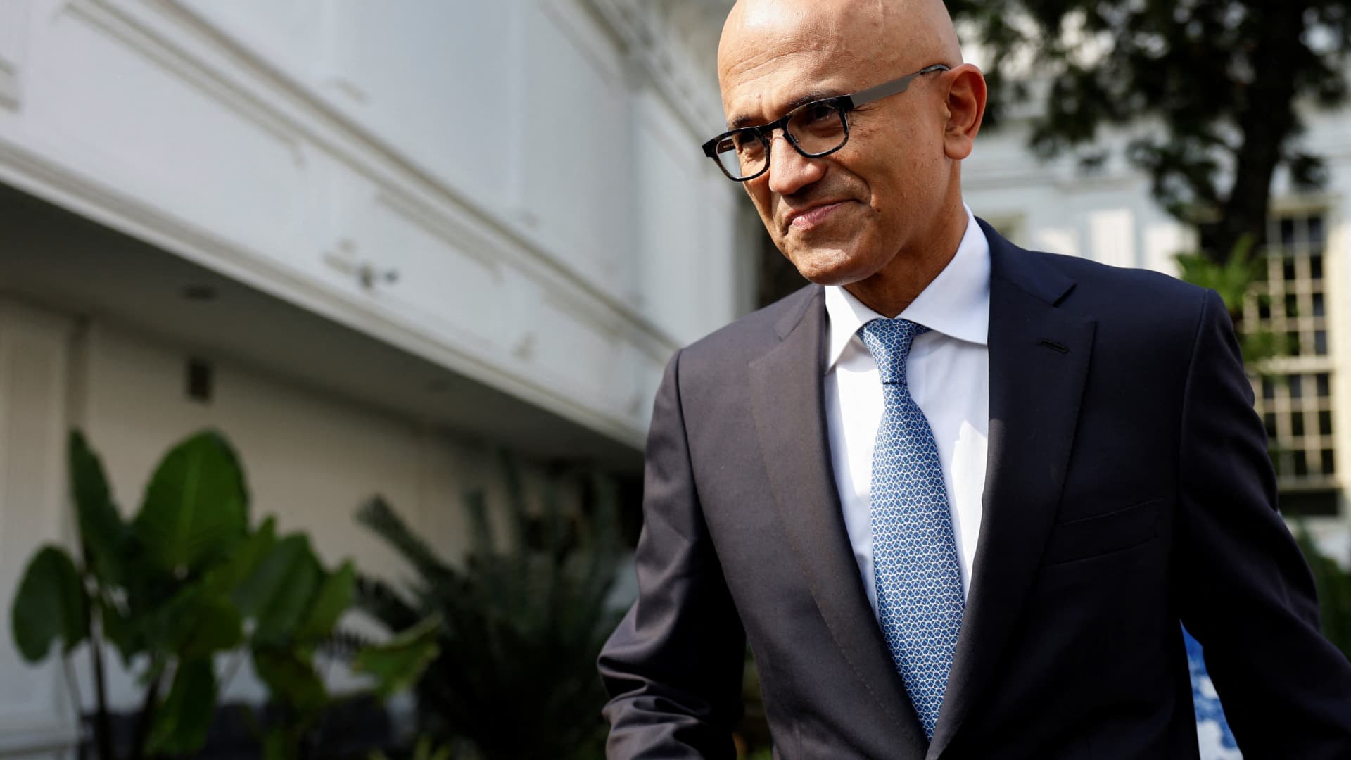 Microsoft PHK 6.000 Karyawan: Analisis Dampaknya