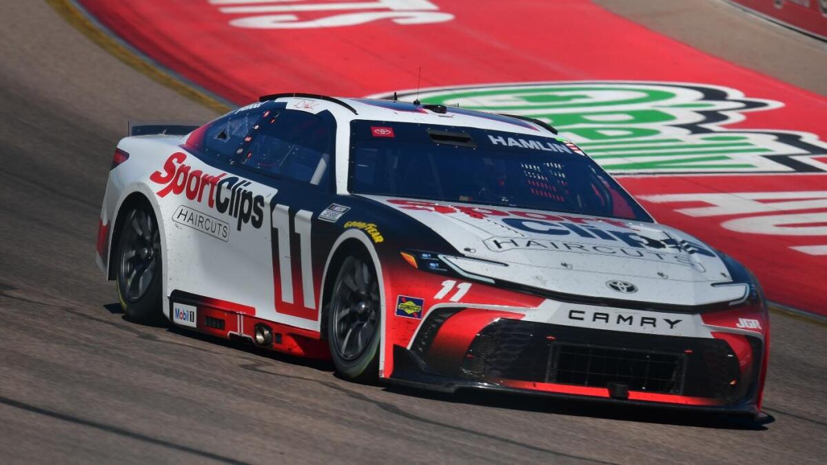 NASCAR Texas Odds 2025: Expert Picks & Predictions