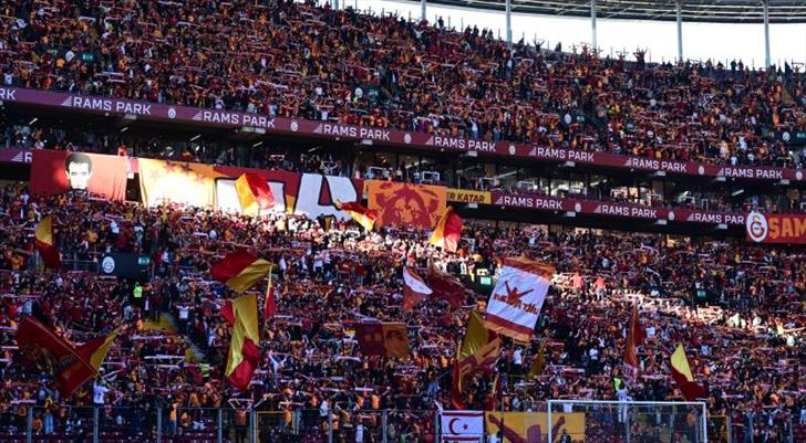 Okan Buruk: 5 Maç Sonra İlk 11'deki Sürpriz