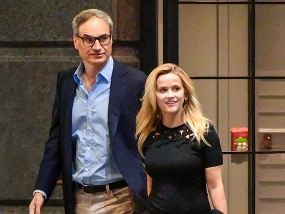 Reese Witherspoon's Lux Apartment Tour: A Sneak Peek