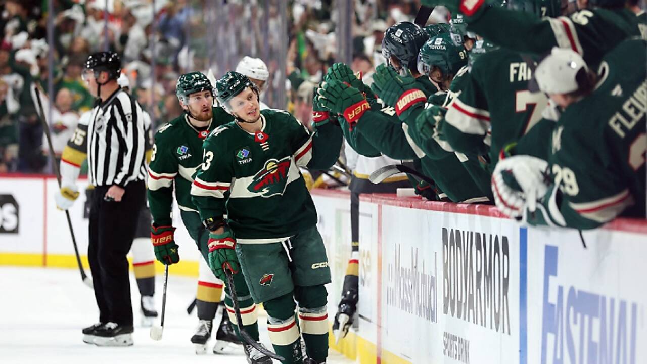 Rossi Tor, Minnesota Stumble: Knights Win