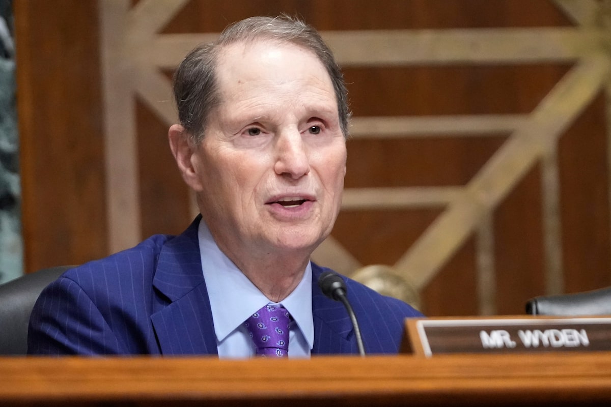 Senate Rejects Trump Tariff Bill Amid Economic Contraction